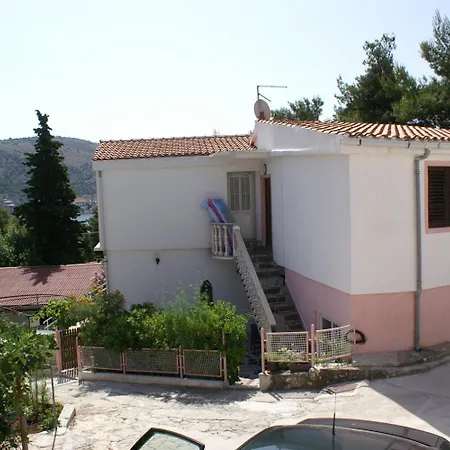 Apartman By The Sea - 4186 *