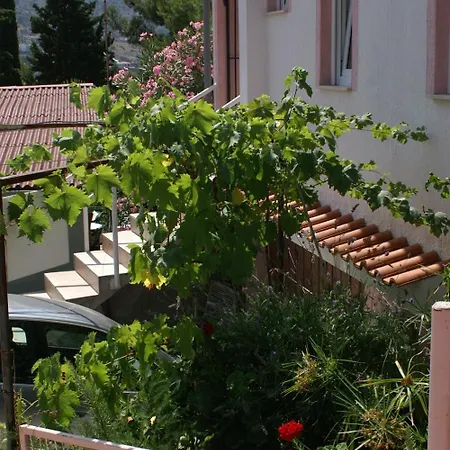 By The Sea - 4186 Rogoznica (Sibenik-Knin)